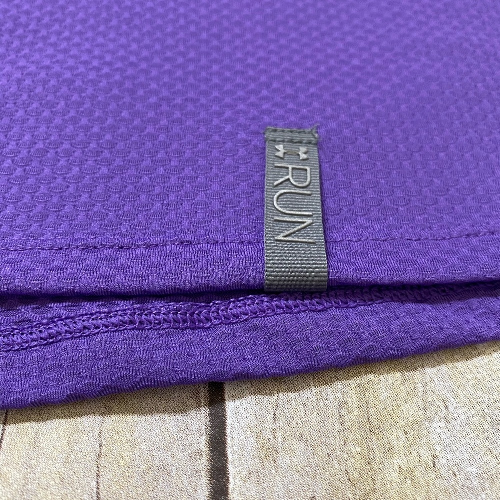 Under Armour Tank Top - Picture 2 of 5